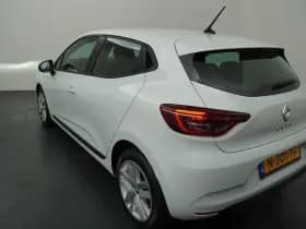 Renault Clio thumbnail 34
