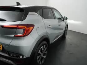 Renault Captur thumbnail 38