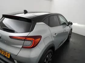 Renault Captur thumbnail 39