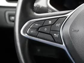 Renault Captur thumbnail 23