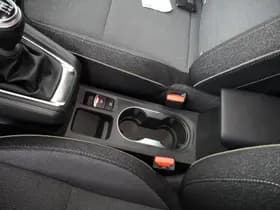 Renault Captur thumbnail 12
