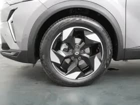 Renault Captur thumbnail 16
