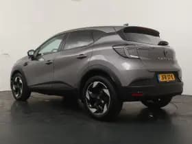 Renault Captur thumbnail 3