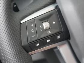 Mitsubishi Outlander thumbnail 22