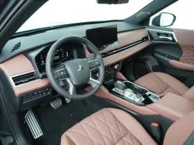 Mitsubishi Outlander thumbnail 25