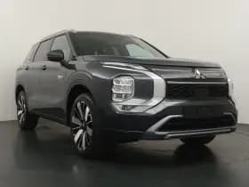 Mitsubishi Outlander thumbnail 7
