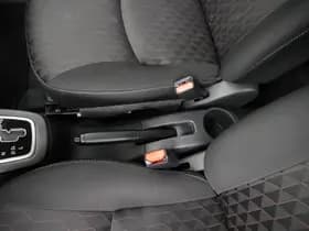 Mitsubishi Space Star thumbnail 12