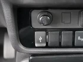 Mitsubishi Outlander thumbnail 18