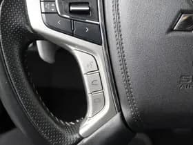 Mitsubishi Outlander thumbnail 22