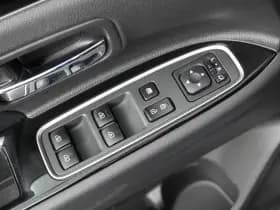 Mitsubishi Outlander thumbnail 26