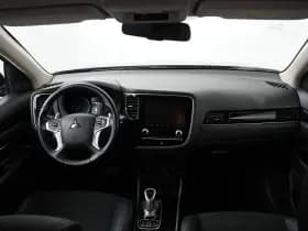 Mitsubishi Outlander thumbnail 30