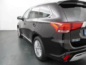 Mitsubishi Outlander thumbnail 34