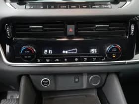 Nissan Qashqai thumbnail 18