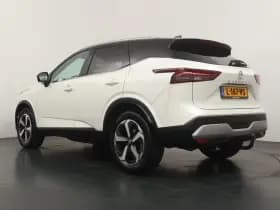 Nissan Qashqai thumbnail 3