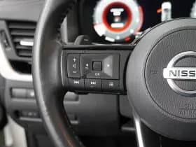 Nissan Qashqai thumbnail 23