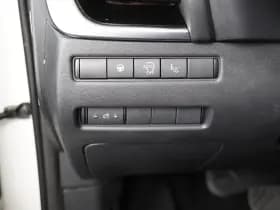 Nissan Qashqai thumbnail 25