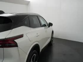 Nissan Qashqai thumbnail 38