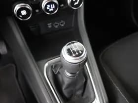 Renault Captur thumbnail 22