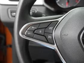 Renault Captur thumbnail 23