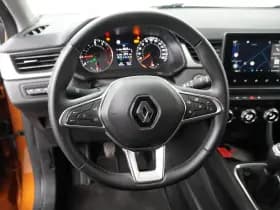 Renault Captur thumbnail 9