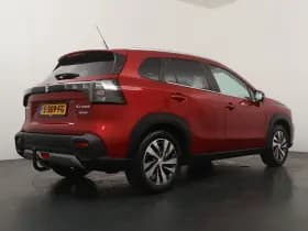 Suzuki S-Cross thumbnail 5
