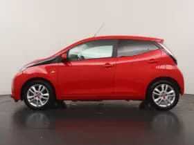 Toyota Aygo thumbnail 2