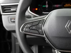Renault Clio thumbnail 23