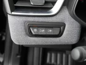 Renault Clio thumbnail 25