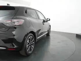 Renault Clio thumbnail 37