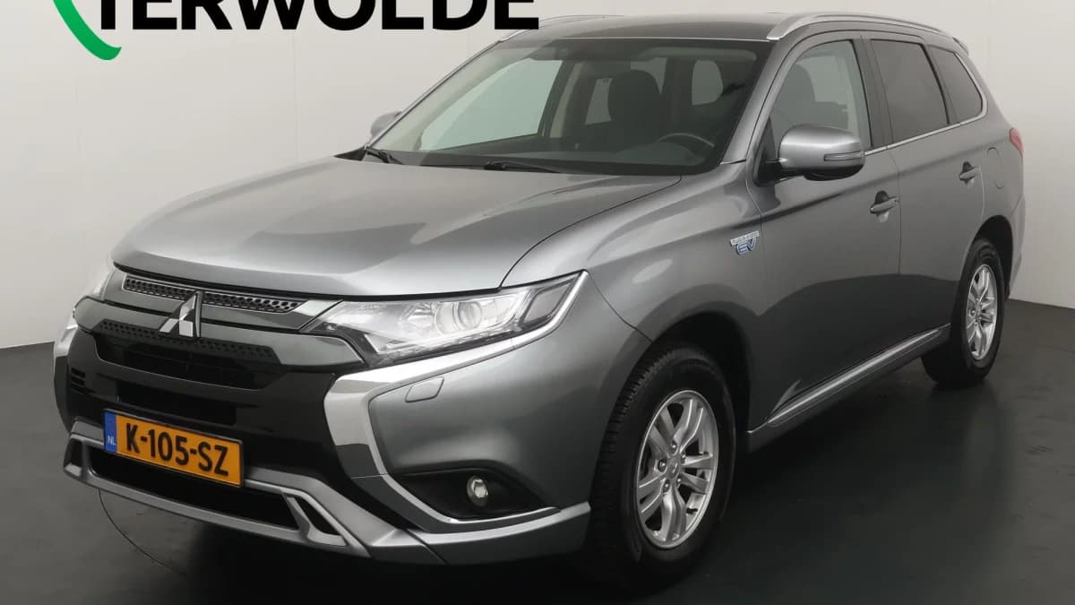 Mitsubishi Outlander — foto 1