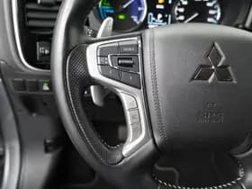 Mitsubishi Outlander thumbnail 22