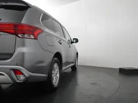Mitsubishi Outlander thumbnail 37