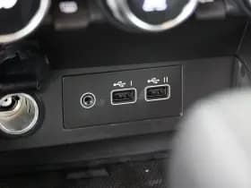 Renault Clio thumbnail 19