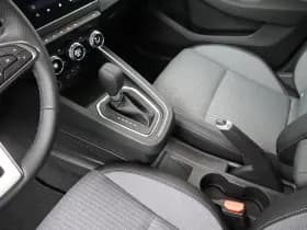 Renault Clio thumbnail 22