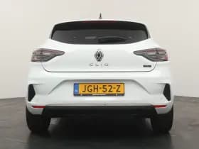 Renault Clio thumbnail 4