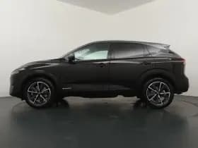 Nissan Qashqai thumbnail 2