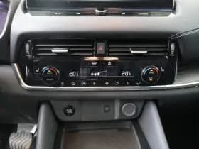 Nissan Qashqai thumbnail 18