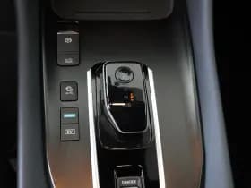 Nissan Qashqai thumbnail 22