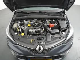 Renault Clio thumbnail 32