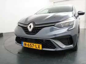 Renault Clio thumbnail 33