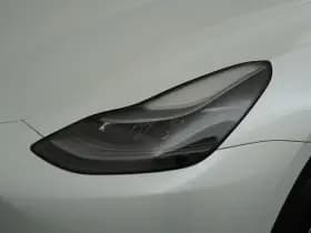 Tesla Model Y thumbnail 15