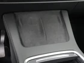 Tesla Model Y thumbnail 18