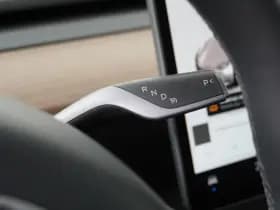 Tesla Model Y thumbnail 19