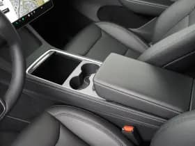 Tesla Model Y thumbnail 20