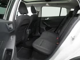 Ford Focus thumbnail 14