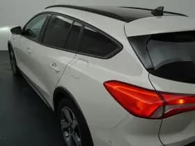 Ford Focus thumbnail 35