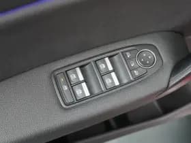 Renault Captur thumbnail 26