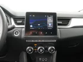 Renault Captur thumbnail 11