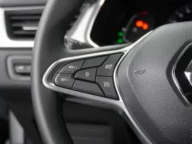 Renault Captur thumbnail 23