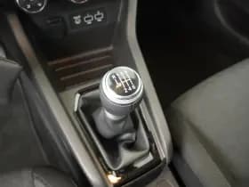 Renault Clio thumbnail 21